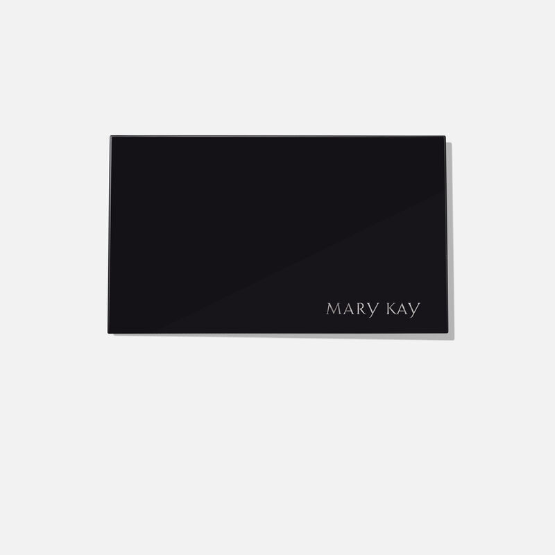 Une ProPalette Mary Kay ferm&eacute;e